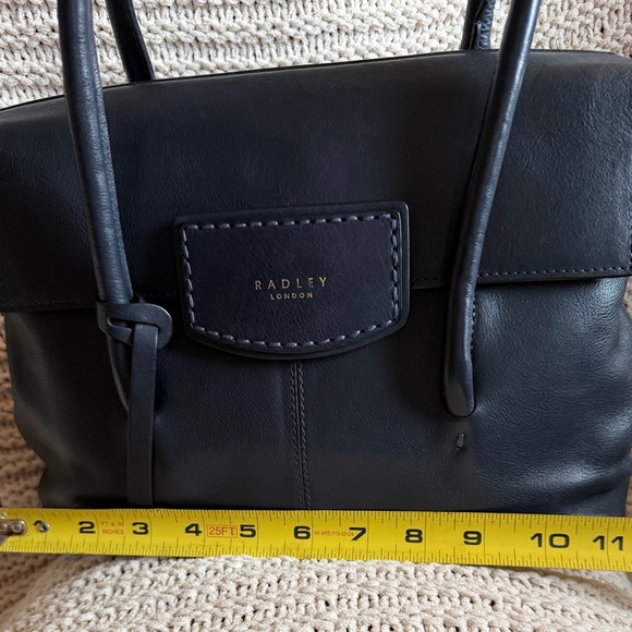 Radley London Burnham Beeches Medium Flapover – Dark Navy Dust Bag - Picture 7 of 13